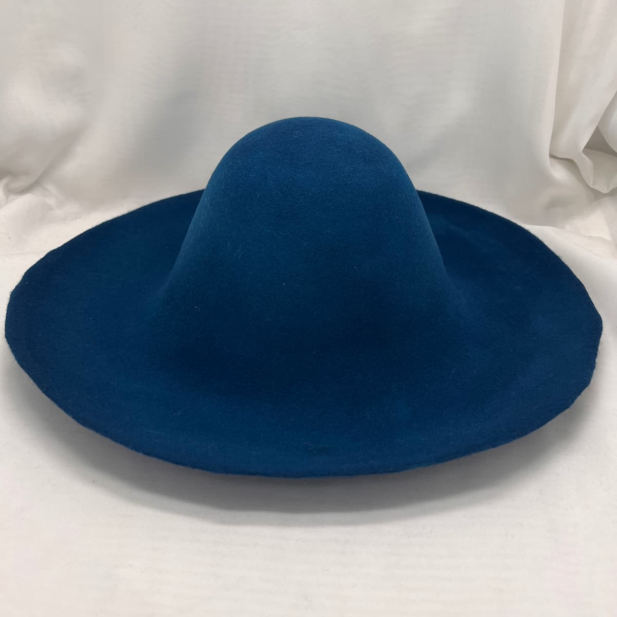 kit DIY chapeau crochez, kit complet chapelier, forme à chapeau, formation chapeau, feutre bleu canard