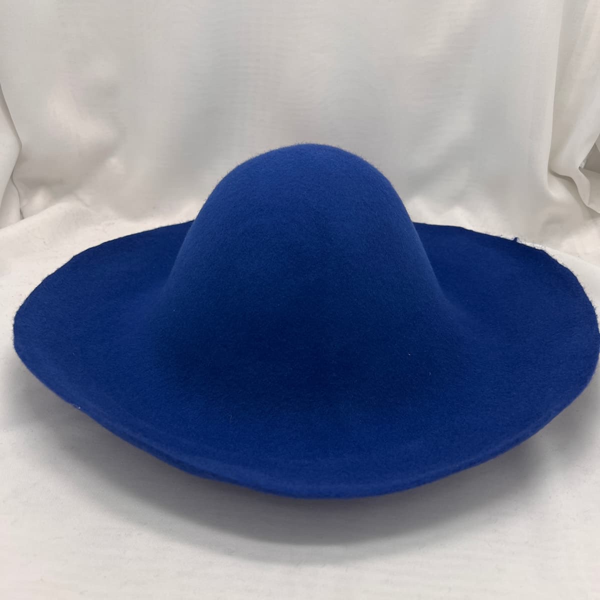 kit DIY chapeau crochez, kit complet chapelier, forme à chapeau, formation chapeau, feutre bleu roi
