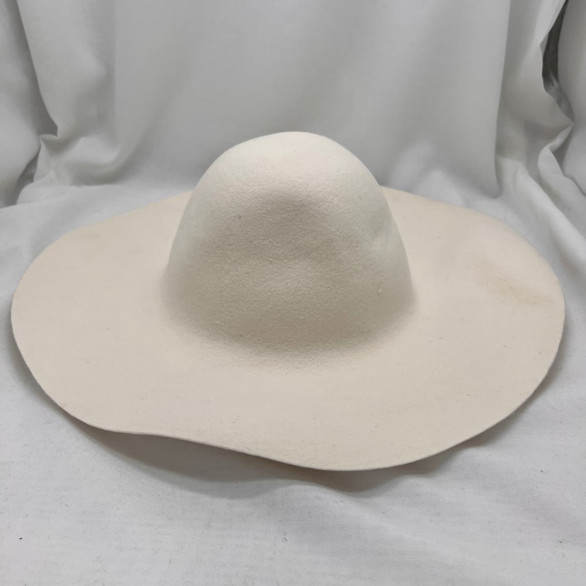 kit DIY chapeau crochez, kit complet chapelier, forme à chapeau, formation chapeau, feutre ecrus