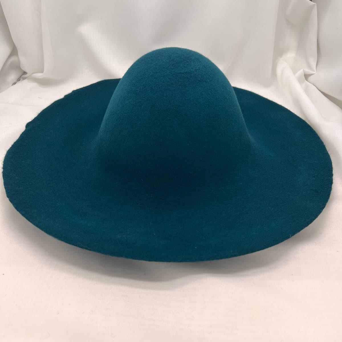 kit DIY chapeau crochez, kit complet chapelier, forme à chapeau, formation chapeau, feutre vert pin