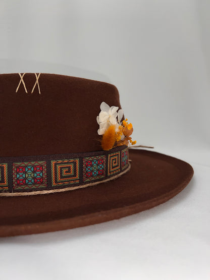 Mixed “Isolien” hat