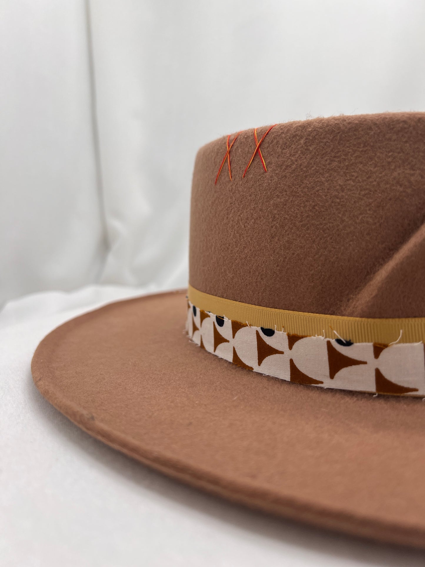 Mixed “Krem” hat