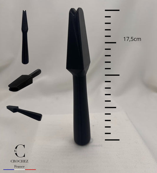 avaloir à chapeau, vue général, outil de chapelier, pusher downer, crochez, vue général