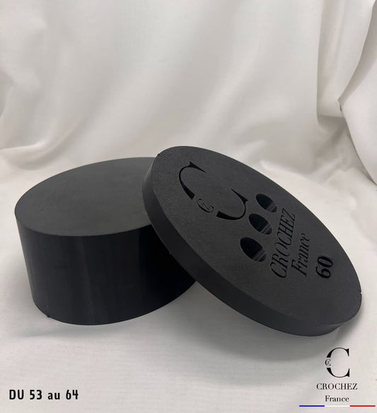 lot de forme à chapeau melon + formillon, outils de chapelier, kit chapellerie, crochez, vue général