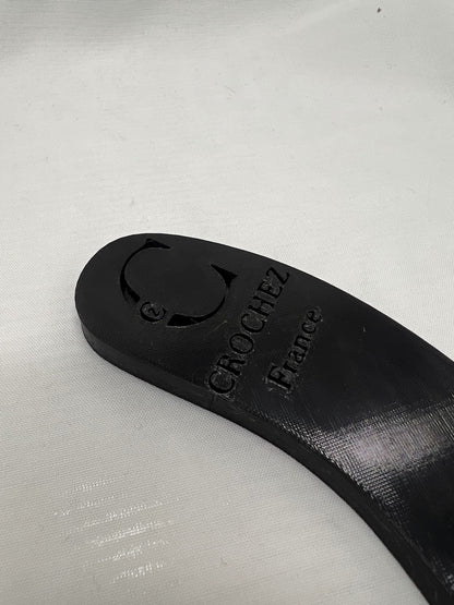extracteur vers le bas, tire bas, puller downer, outil de chapelier, vue logo